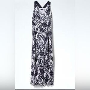 Banana Republic women’s petite Navy Combo pleated Maxi fern print dress. SP